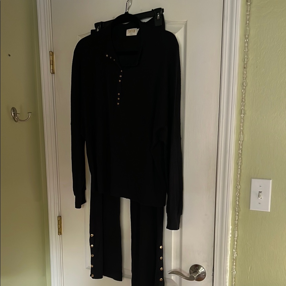 Nation LTD Black Button-Detail Lounge Set